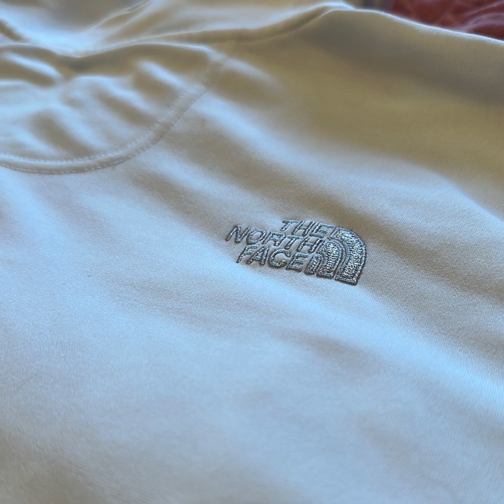 North Face Cowl Neck Jacket - Picture 6 of 10